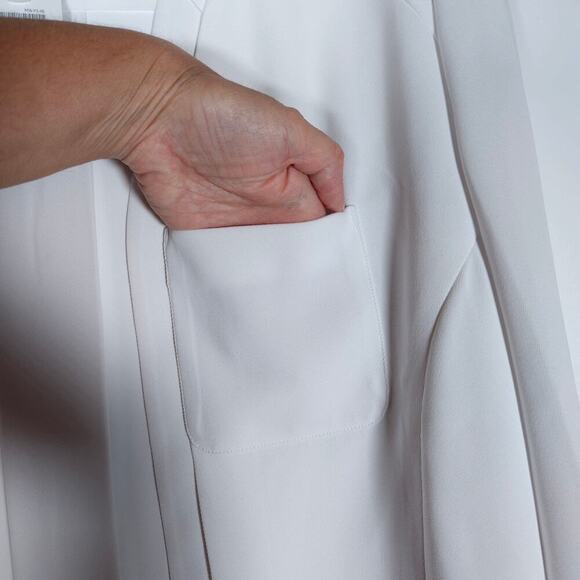 Chicos Womens Blazer 2 White Lightweight Vintage Jacket Clean Girl Classic Fit - Picture 5 of 13